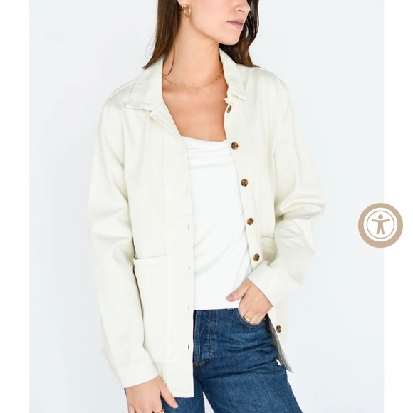 Velvet Heart Jackets & Blazers - NWOT Oversized Velvet Heart Women's Off-White Denim Utility Jacket Small